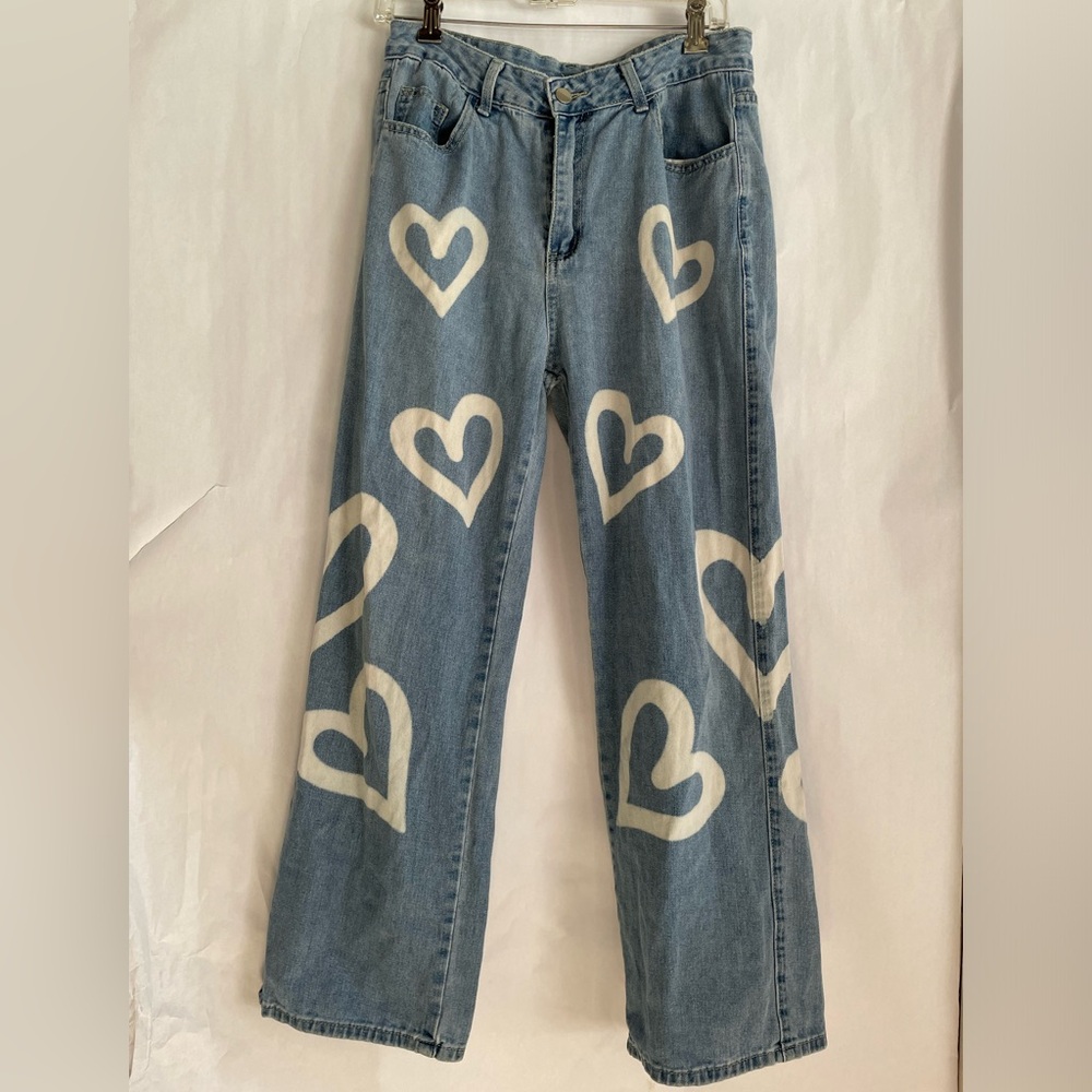 Kids Light Wash Denim w/ Bleached Hearts Design Wide Leg, size L